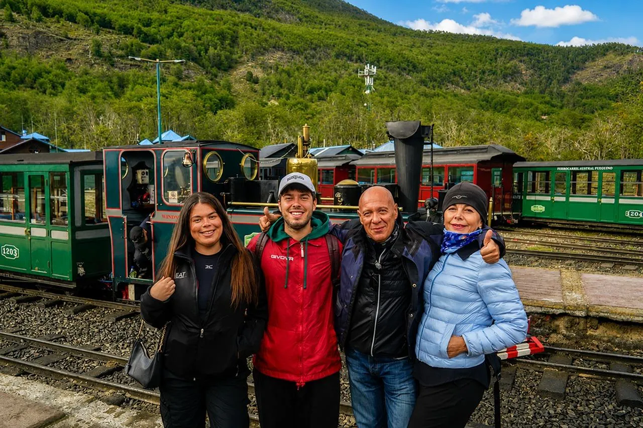 Ushuaia shore excursion — Tierra del Fuego National Park and the End of the World Train — image 2